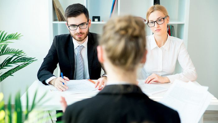 Arbeitssuchende beim Vorstellungsgespräch