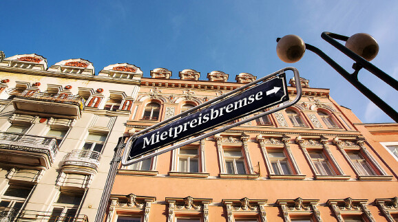 Mietpreisbremse Schild