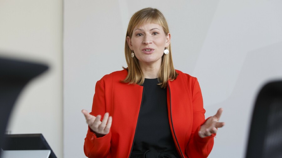 AK Expertin Eva-Maria Burger