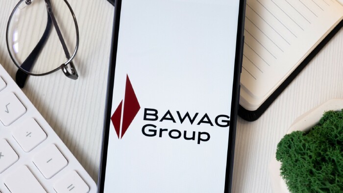 Logo der BAWAG Group auf dem Bildschirm des Telefons