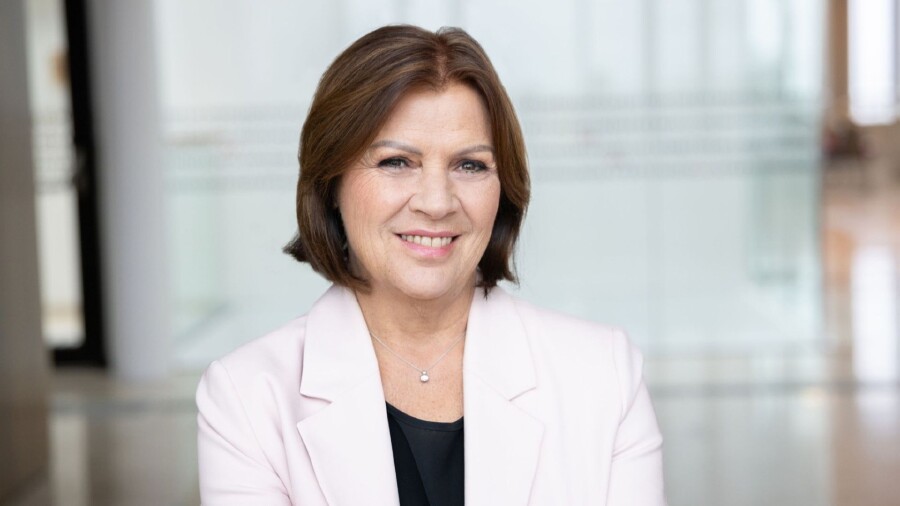 AK Pr&auml;sidentin Renate Anderl